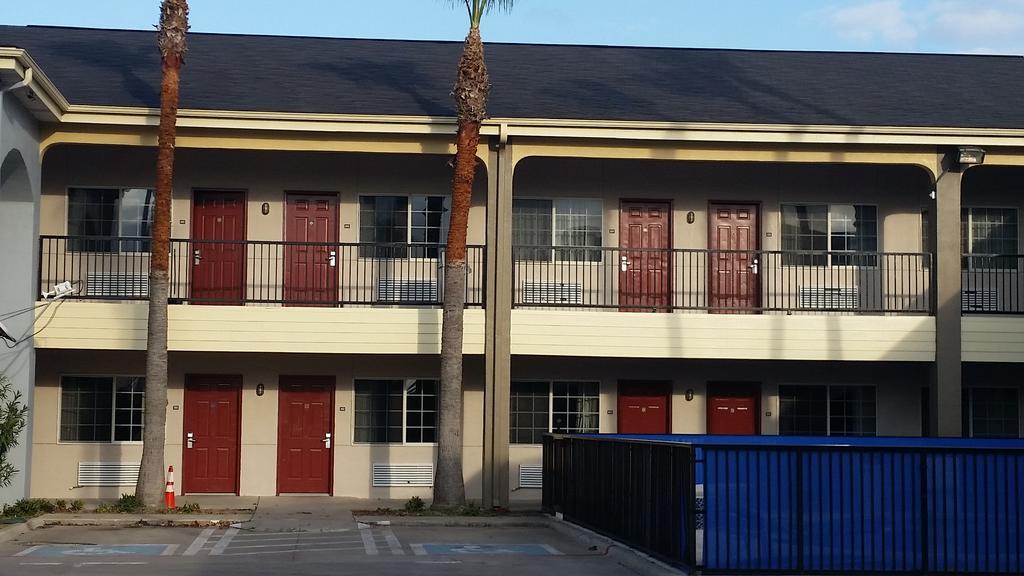 Texas Inn Downtown Mcallen Exterior foto