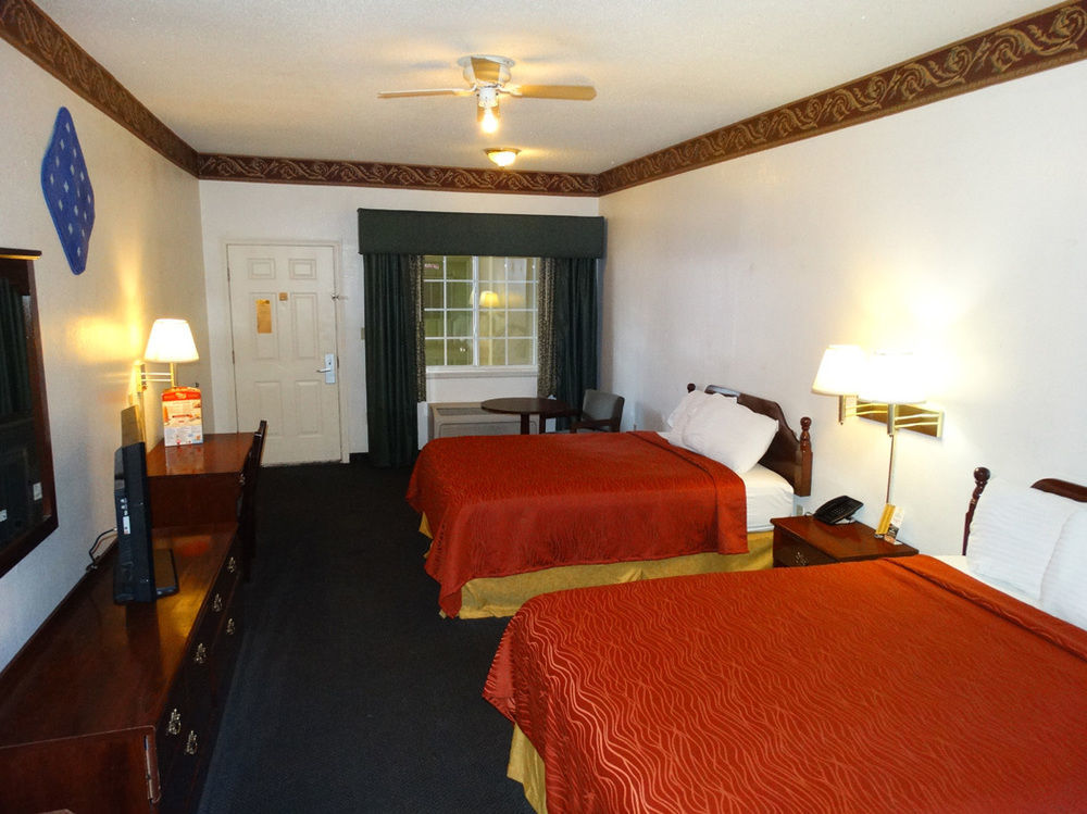 Texas Inn Downtown Mcallen Exterior foto