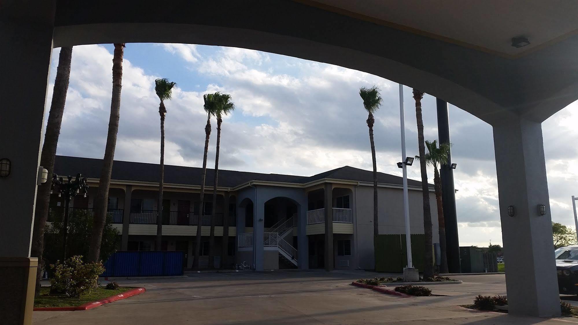 Texas Inn Downtown Mcallen Exterior foto
